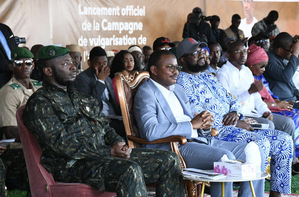 Référendum constitutionnel en Guinée : nouvelle charte, une vulgarisation sur le terrain et sur les réseaux sociaux